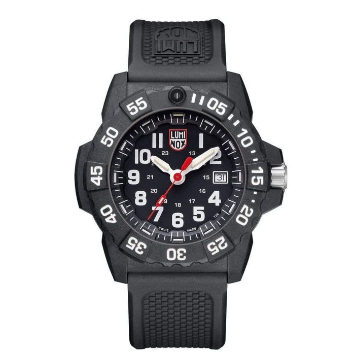 Luminox 3050 movement hotsell