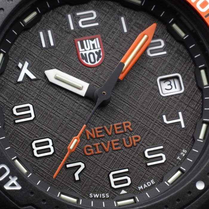 Luminox bear grylls best sale survival 3720 sea series